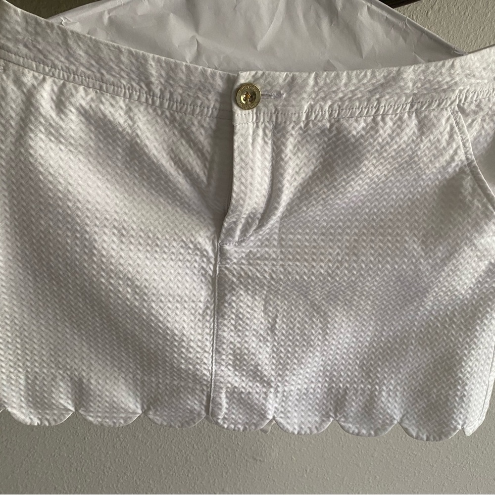 Lilly Pulitzer White Shorts with Pink Tag